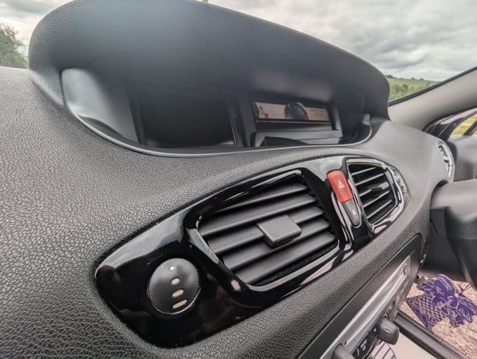 2011 Renault Scenic
