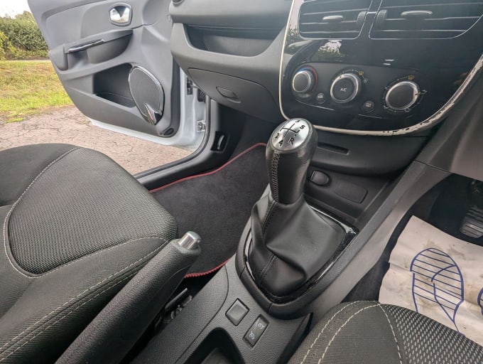 2015 Renault Clio