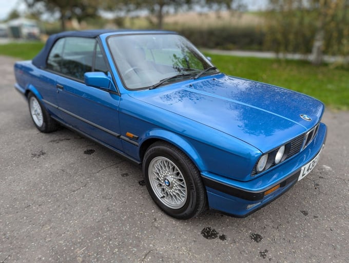 1993 BMW 3 Series