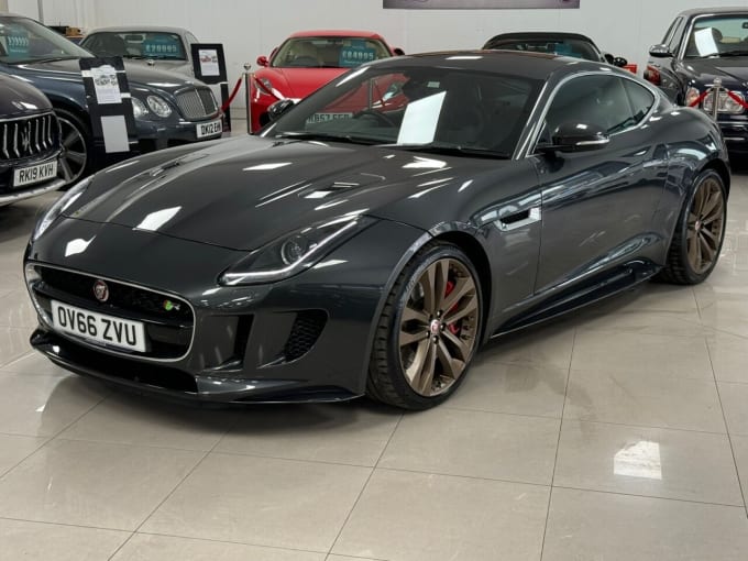 2024 Jaguar F-type