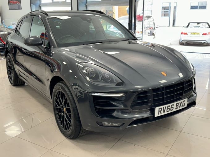 2024 Porsche Macan