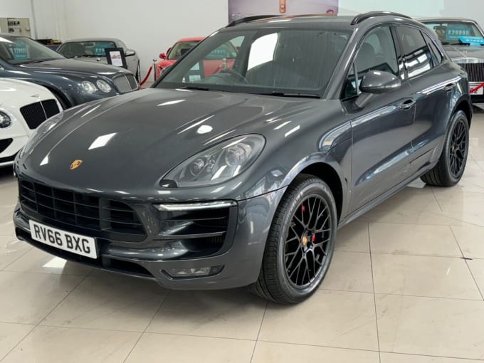 2024 Porsche Macan