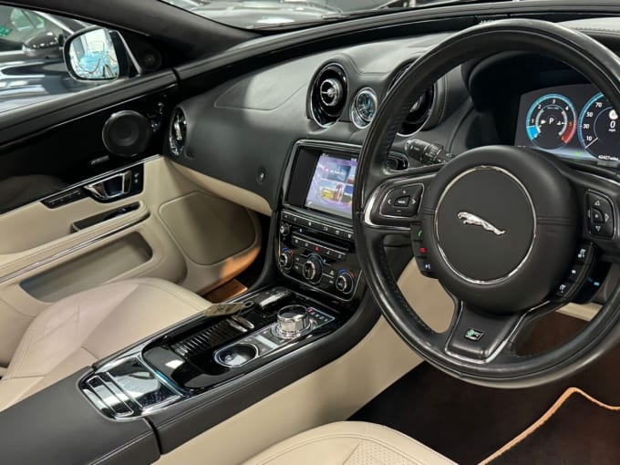 2024 Jaguar Xj