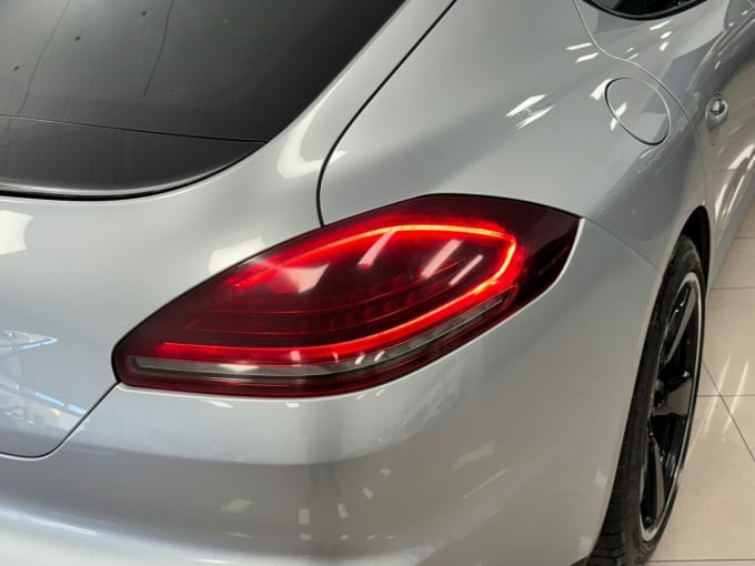 2024 Porsche Panamera