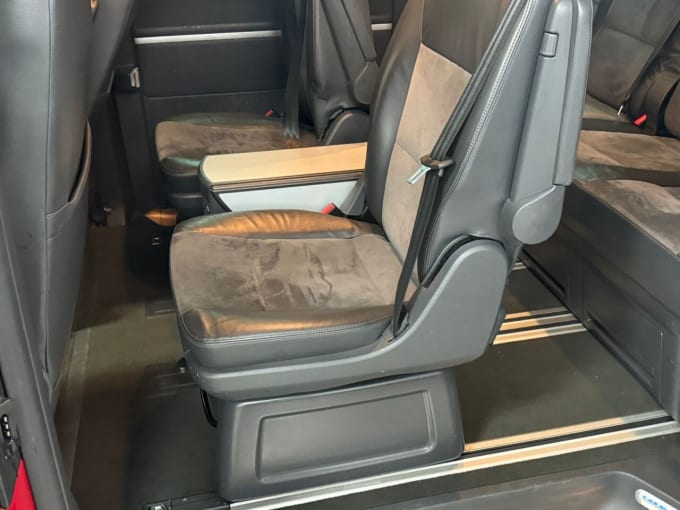 2025 Volkswagen Caravelle