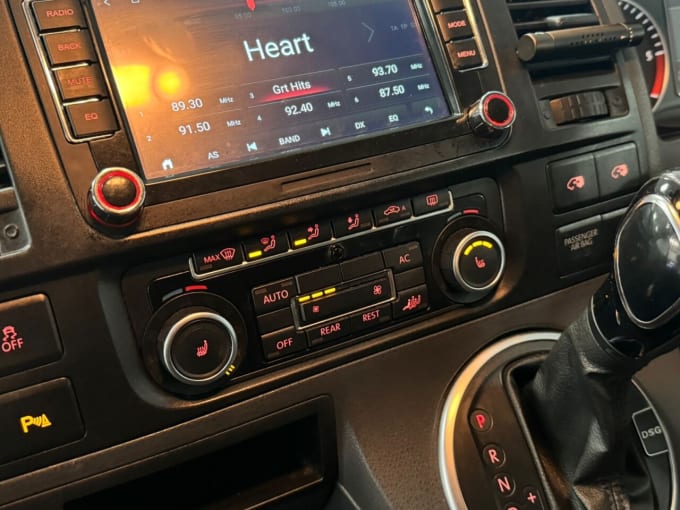 2025 Volkswagen Caravelle
