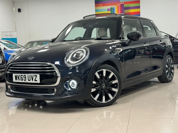 2025 Mini Hatch