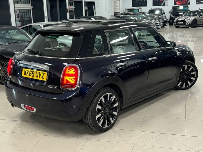 2025 Mini Hatch