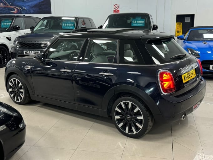 2025 Mini Hatch