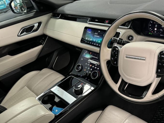 2025 Land Rover Range Rover Velar