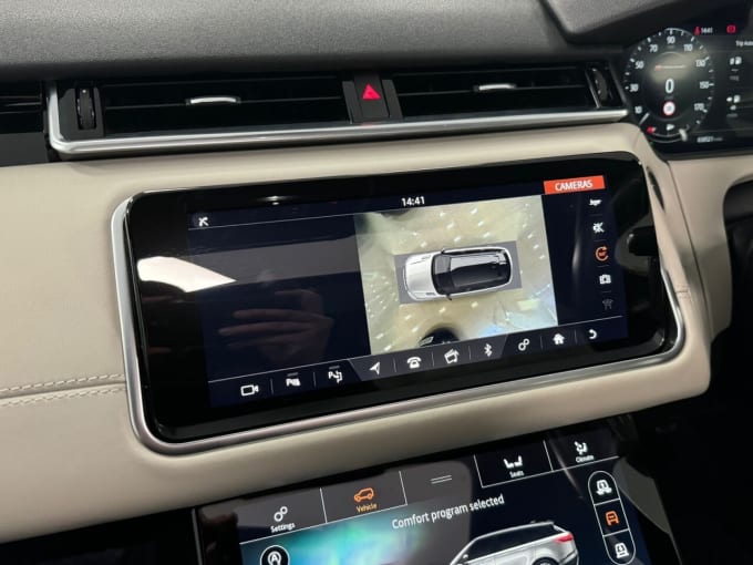 2025 Land Rover Range Rover Velar