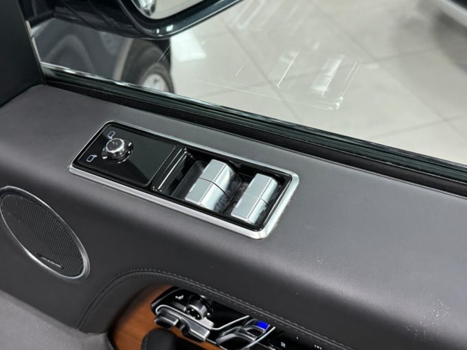 2025 Land Rover Range Rover