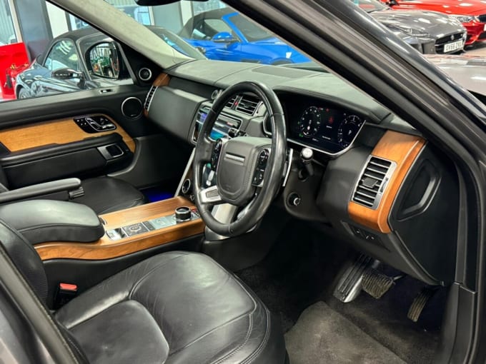 2025 Land Rover Range Rover