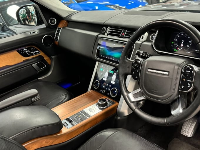 2025 Land Rover Range Rover