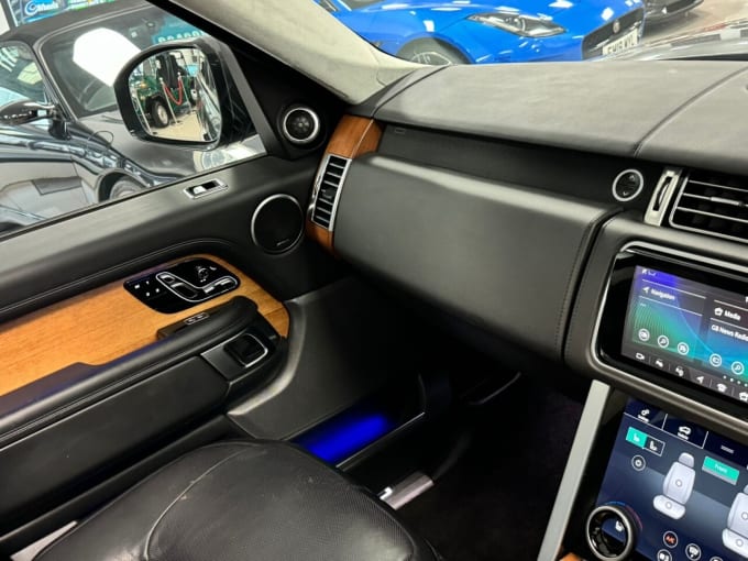 2025 Land Rover Range Rover