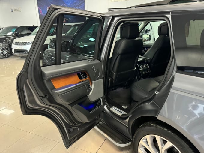 2025 Land Rover Range Rover