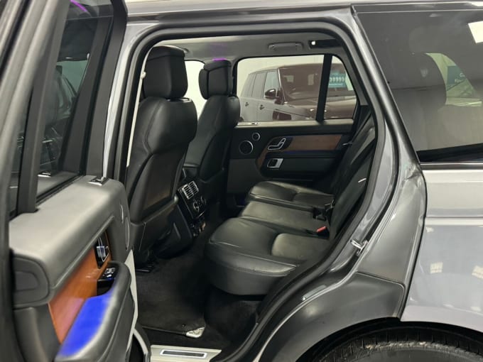 2025 Land Rover Range Rover