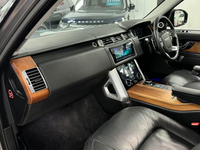 2025 Land Rover Range Rover