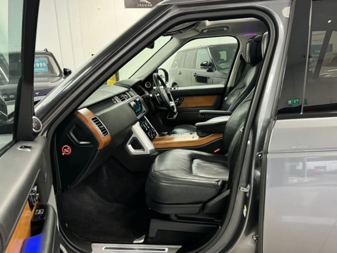 2025 Land Rover Range Rover