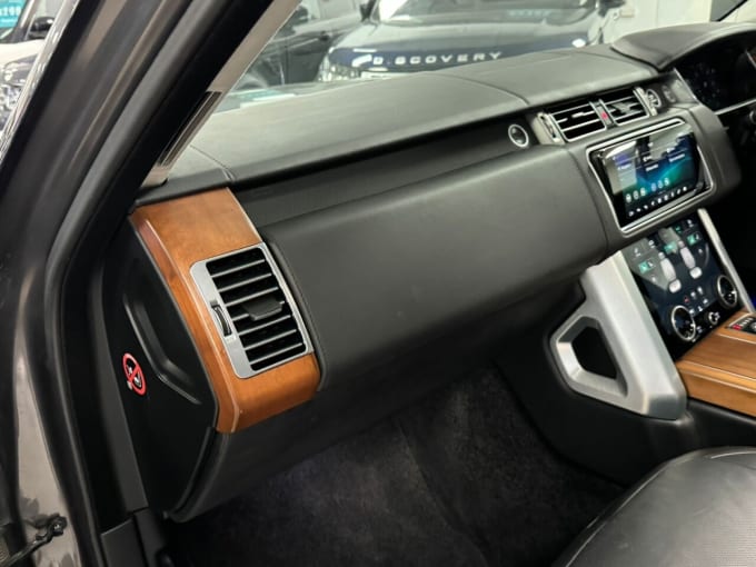2025 Land Rover Range Rover