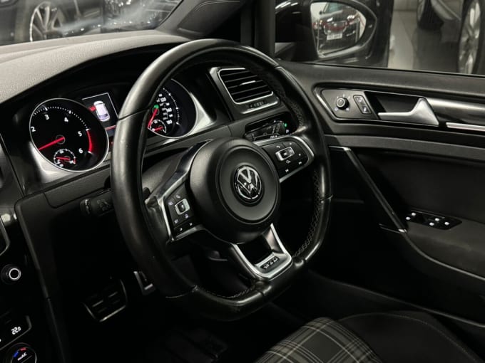 2025 Volkswagen Golf