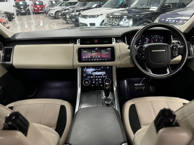 2025 Land Rover Range Rover Sport