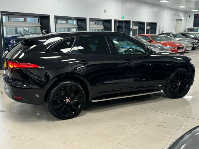 2025 Jaguar F-pace