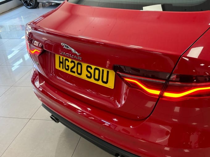 2025 Jaguar Xe