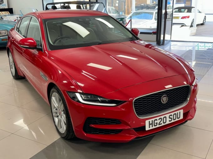 2025 Jaguar Xe