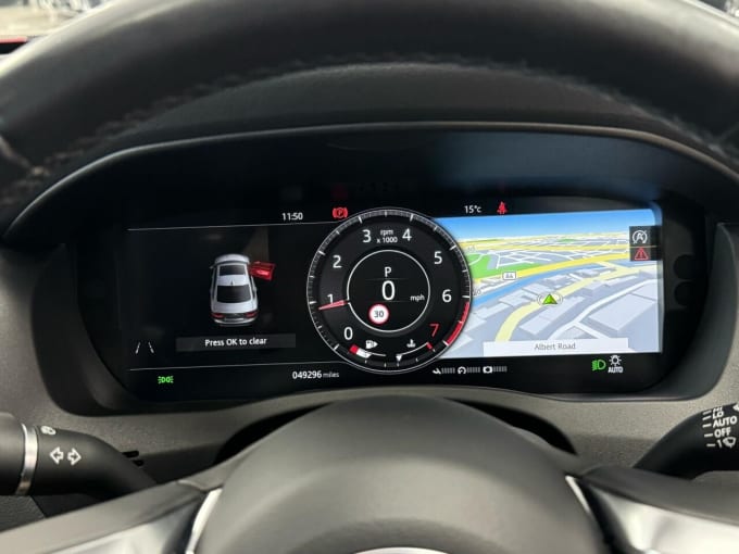 2025 Jaguar Xe