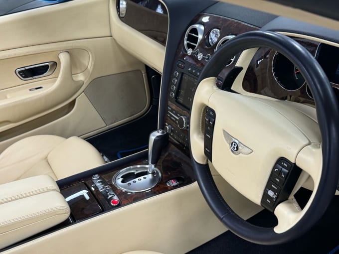 2025 Bentley Continental