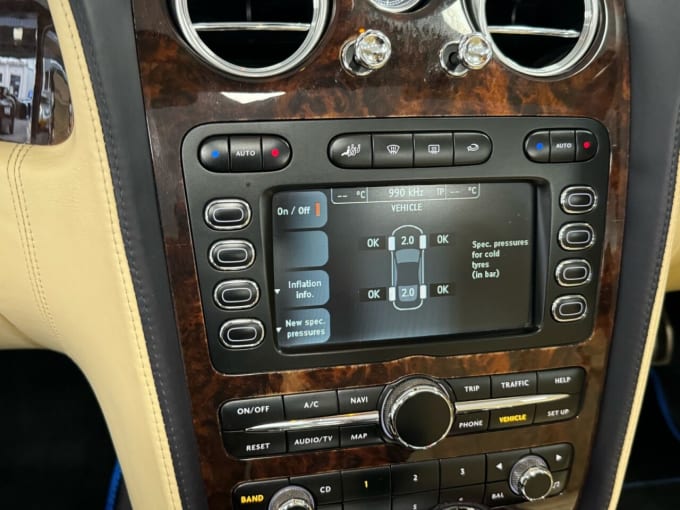 2025 Bentley Continental