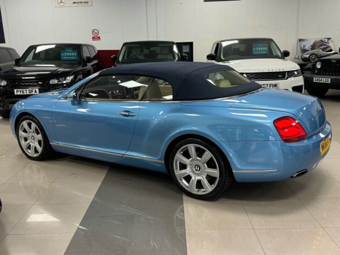 2025 Bentley Continental