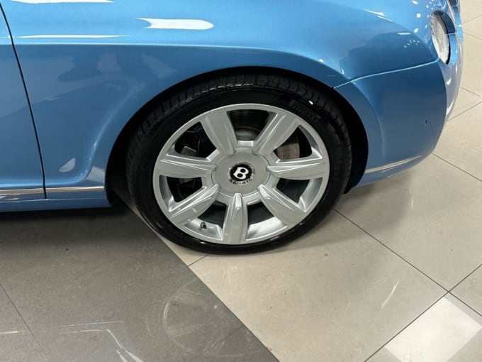 2025 Bentley Continental