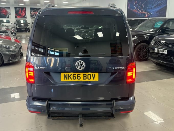 2025 Volkswagen Caddy Maxi Life