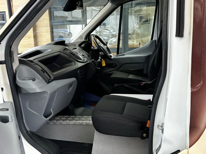 2025 Ford Transit