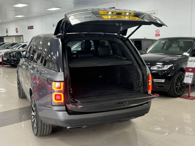2025 Land Rover Range Rover