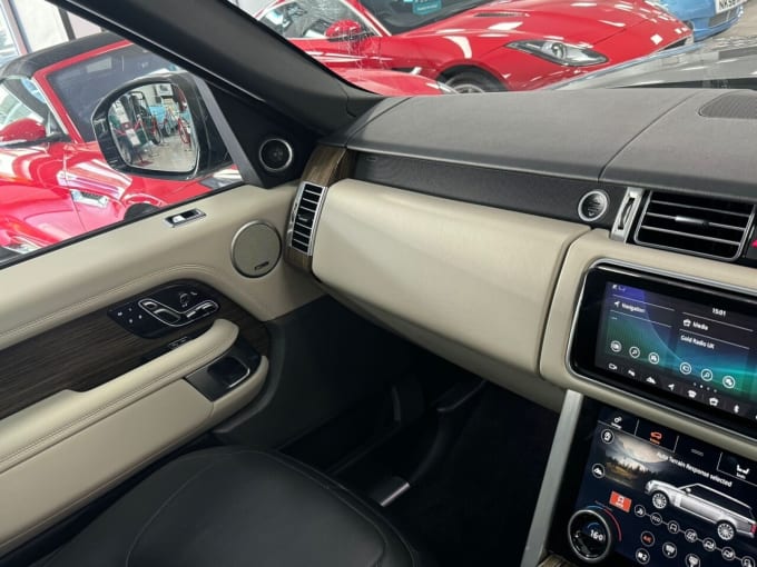 2025 Land Rover Range Rover