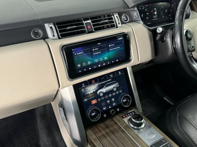 2025 Land Rover Range Rover