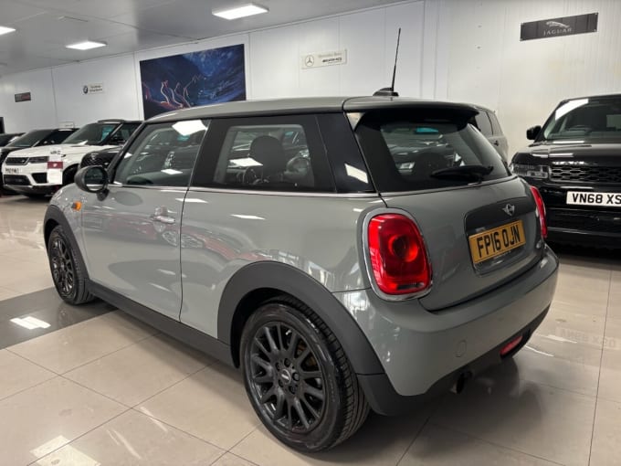 2025 Mini Hatch