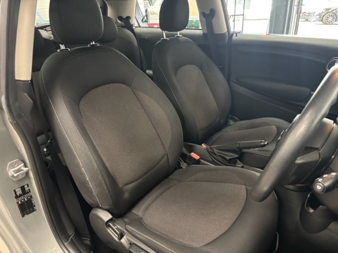 2025 Mini Hatch