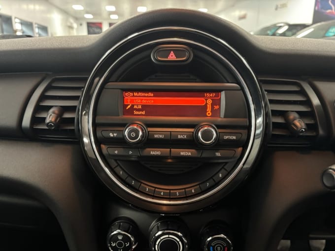 2025 Mini Hatch