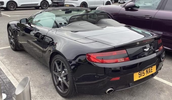 2025 Aston Martin Vantage