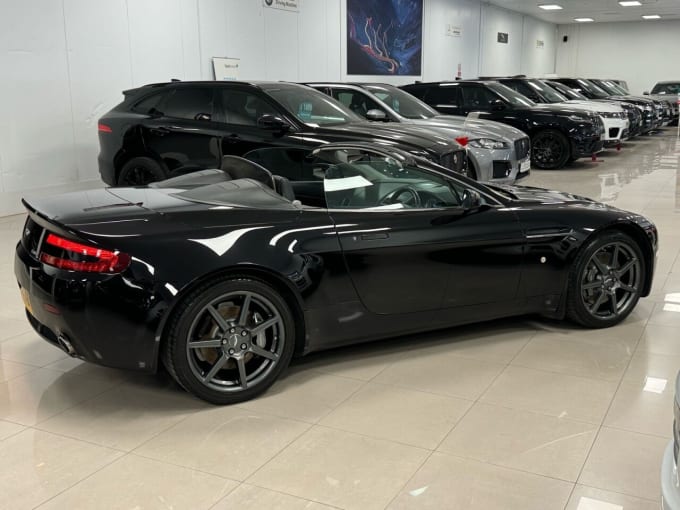 2025 Aston Martin Vantage