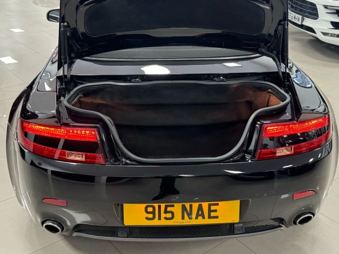 2025 Aston Martin Vantage