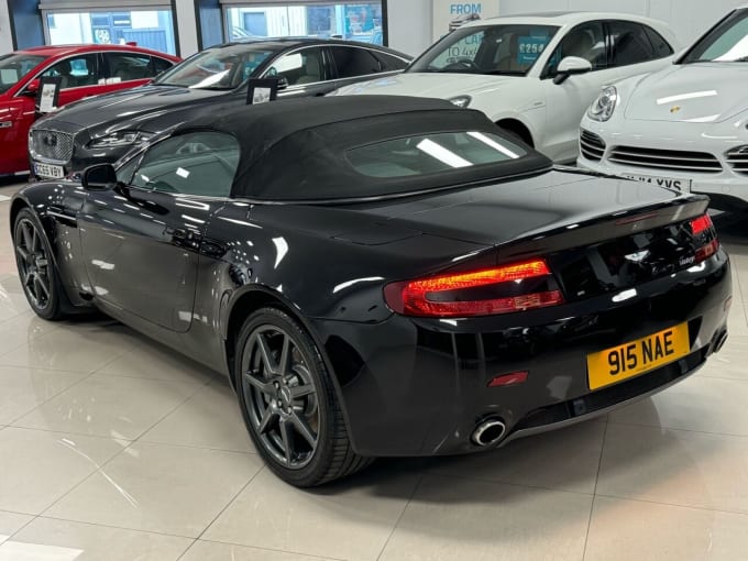 2025 Aston Martin Vantage