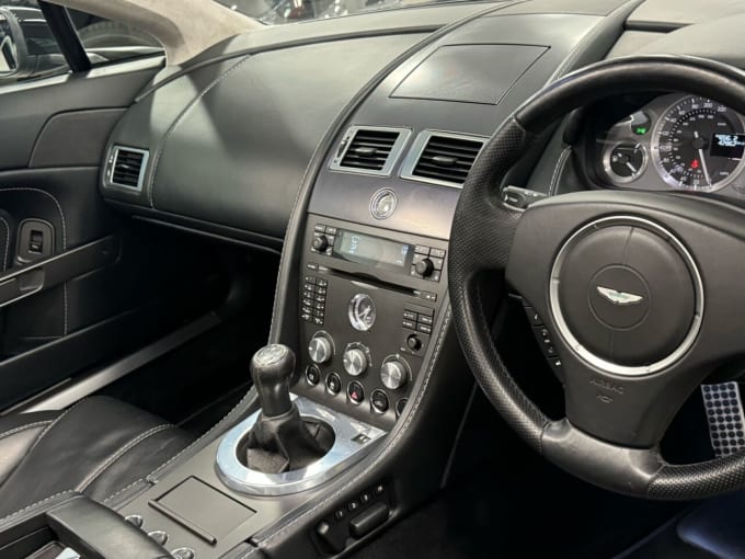 2025 Aston Martin Vantage