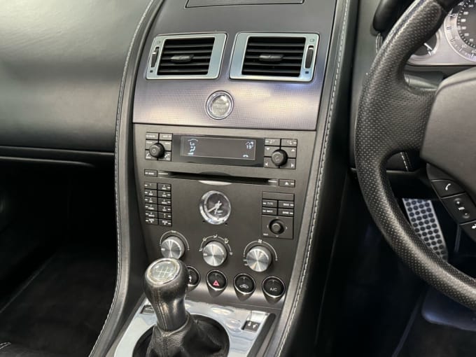 2025 Aston Martin Vantage