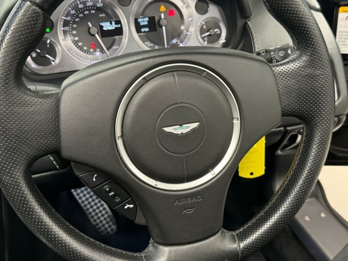 2025 Aston Martin Vantage