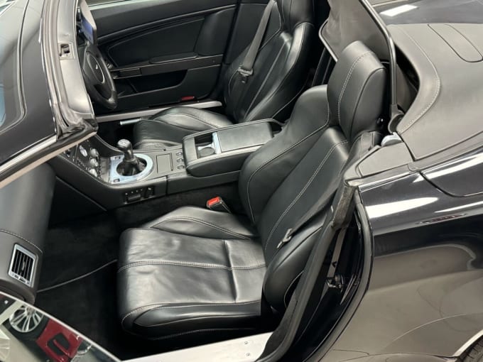 2025 Aston Martin Vantage